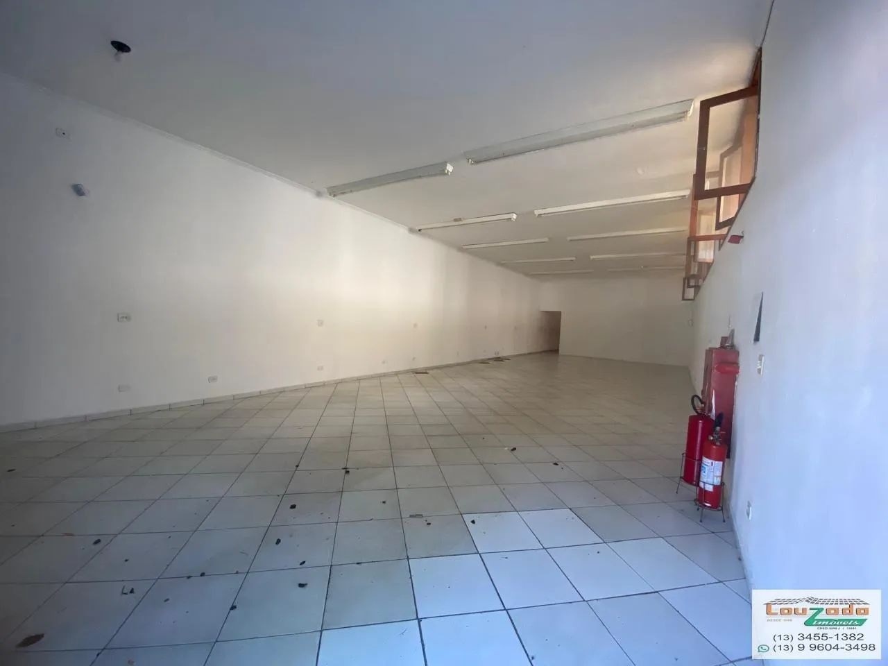 Comercial para Locação em Peruíbe, Centro, 2 banheiros