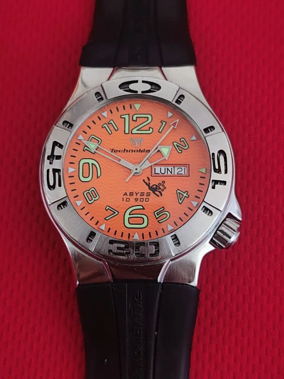 Relógio TechnoMarine Abyss 10900 Diver Suíço Raro Laranja - Foto 3
