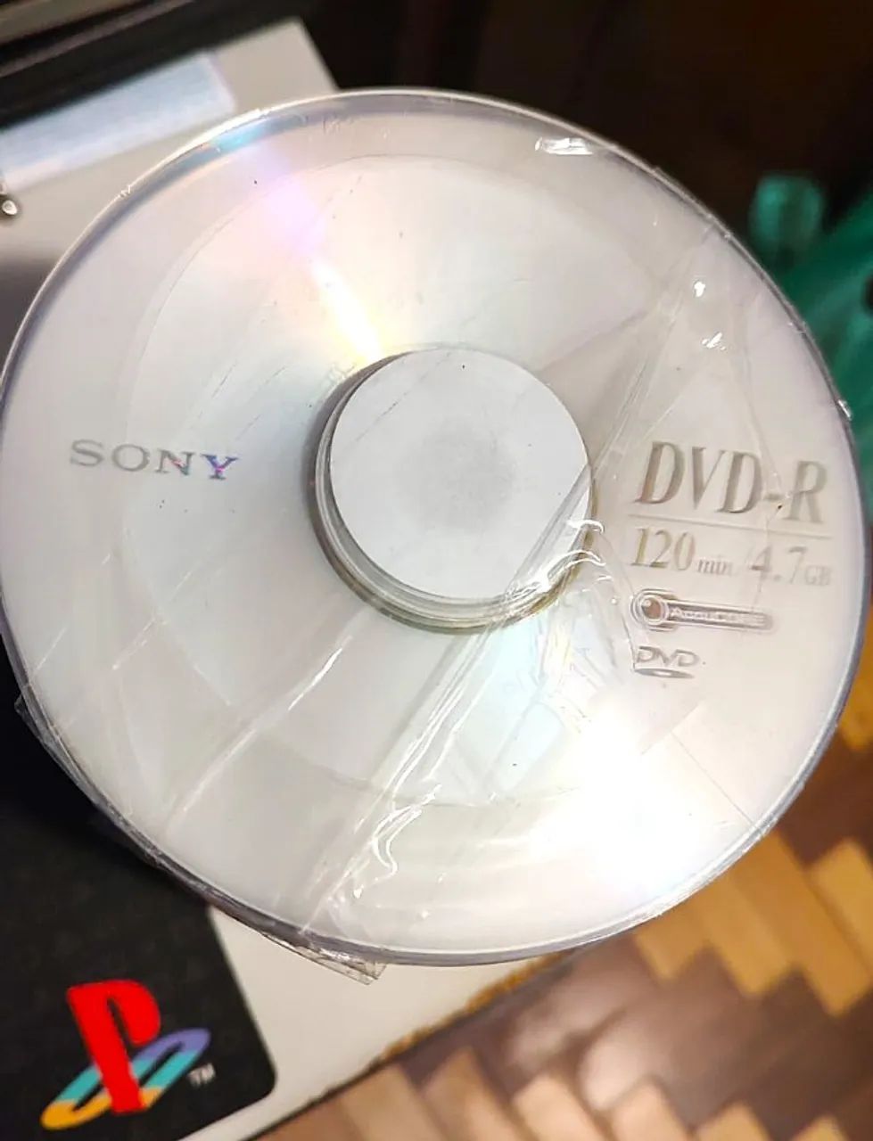 100 DVDs Virgens DVD-R 4.7GB / 120min (Lacrado)
