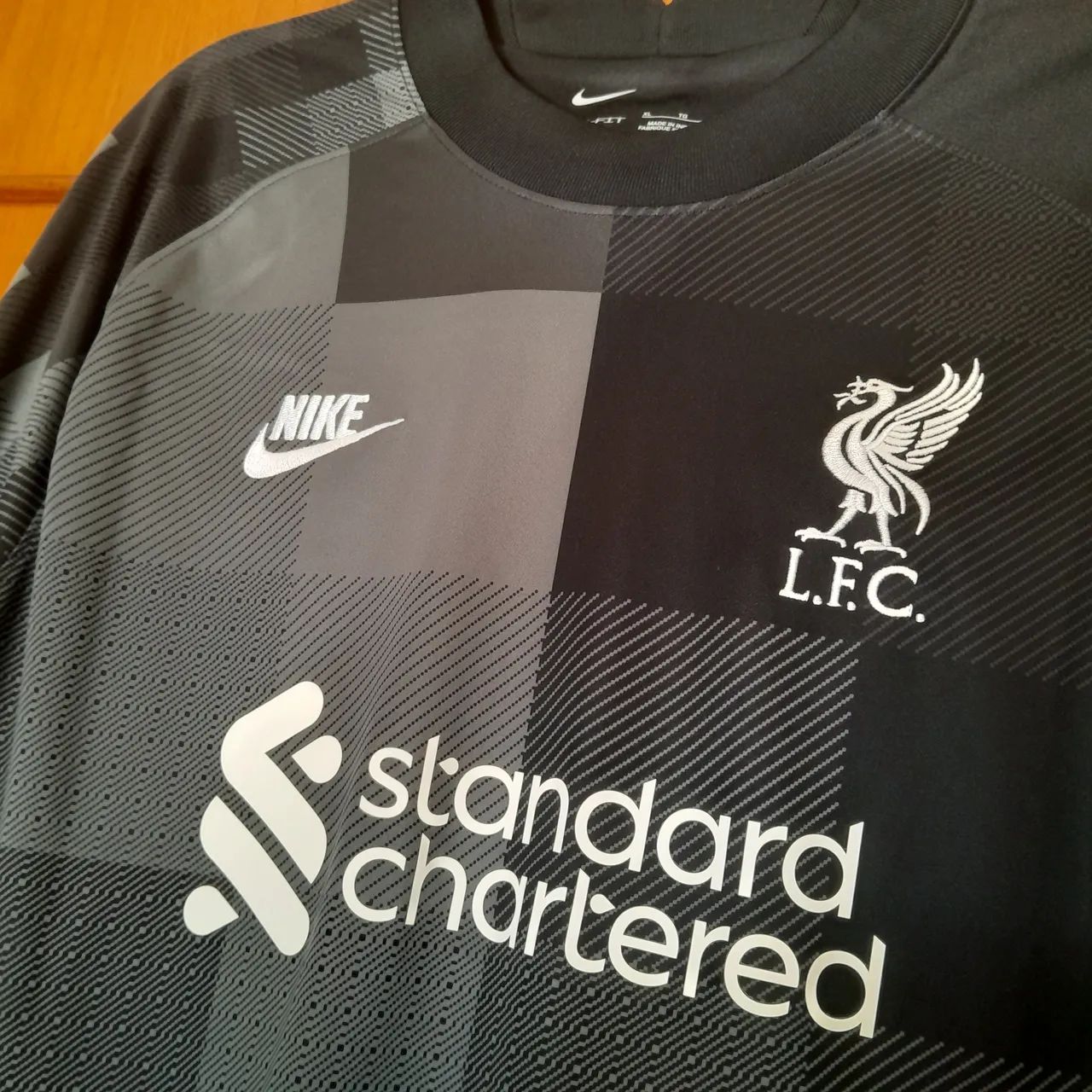 Camisa Liverpool GG oficial  - Foto 2