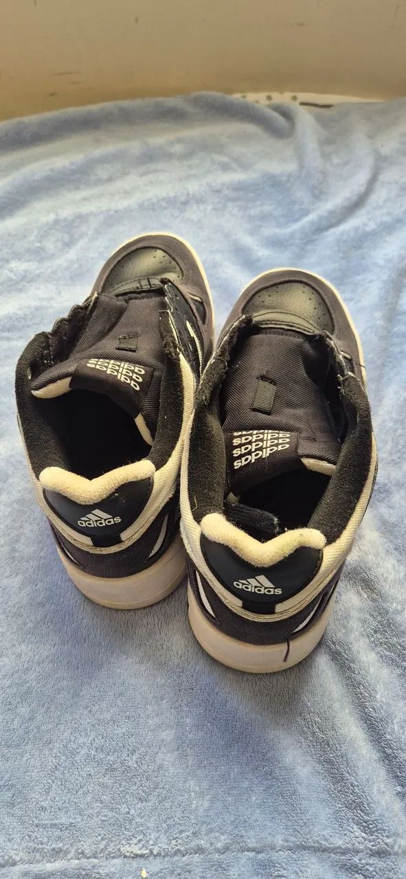 Tenis Adidas original. Tamanho 39 - Foto 2