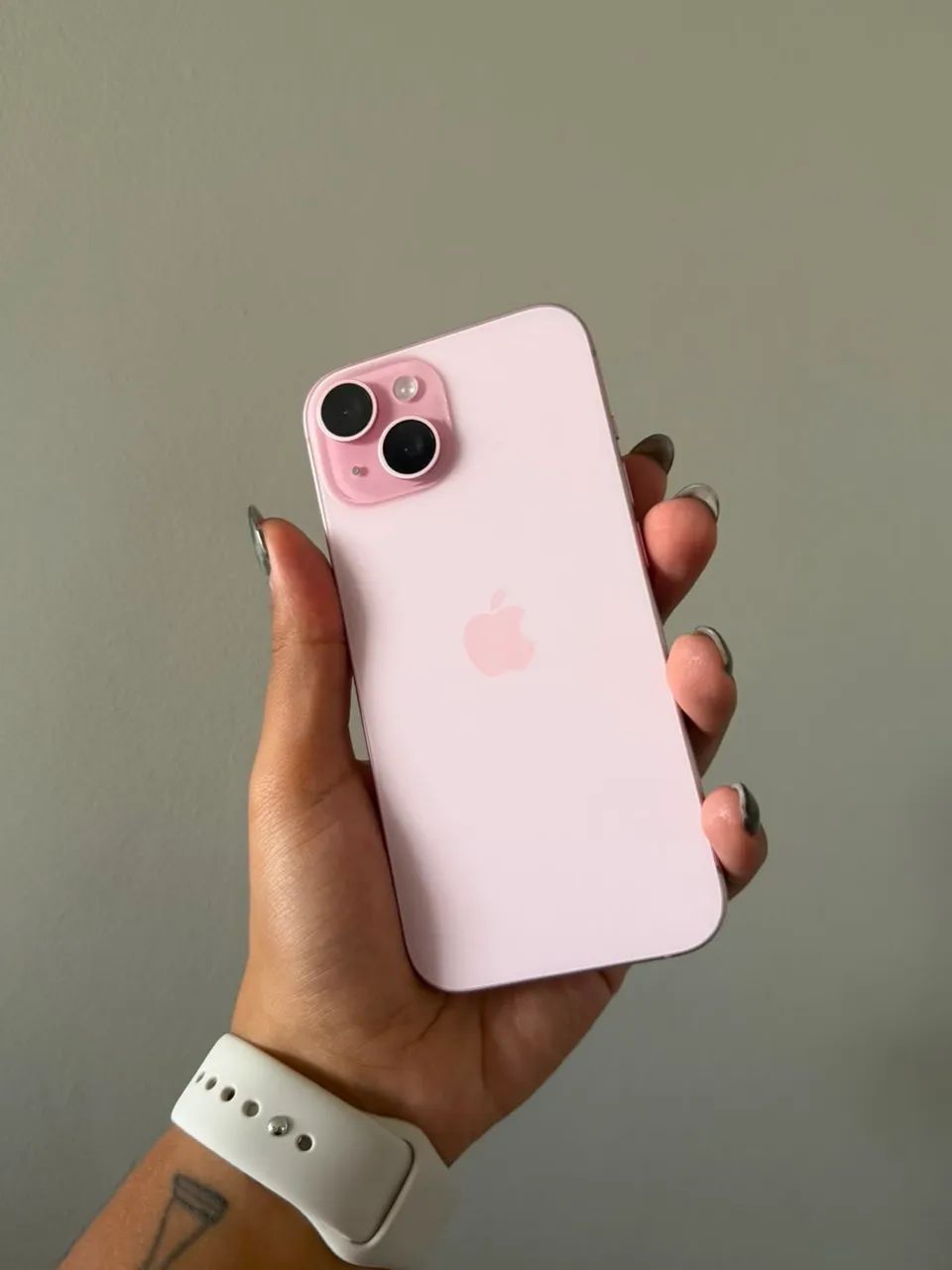 IPHONE 15 128g Rosa  - Foto 5