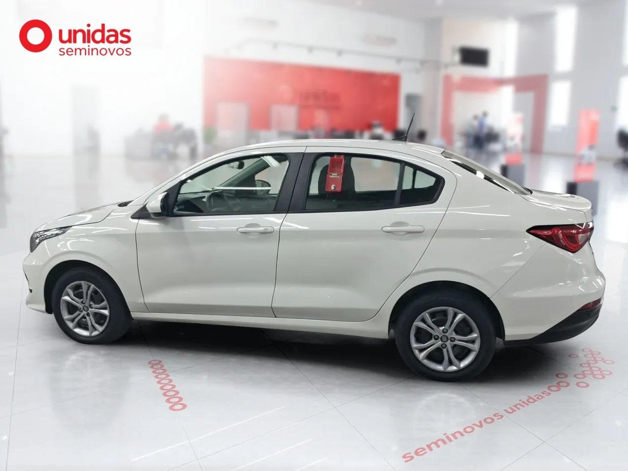 Fiat Cronos Drive 1.3 8V Flex Aut. 2025 - Foto 5