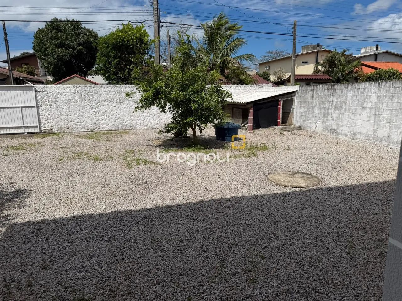 Casa com 5 Dormitórios no Campeche Florianópolis SC - Foto 3