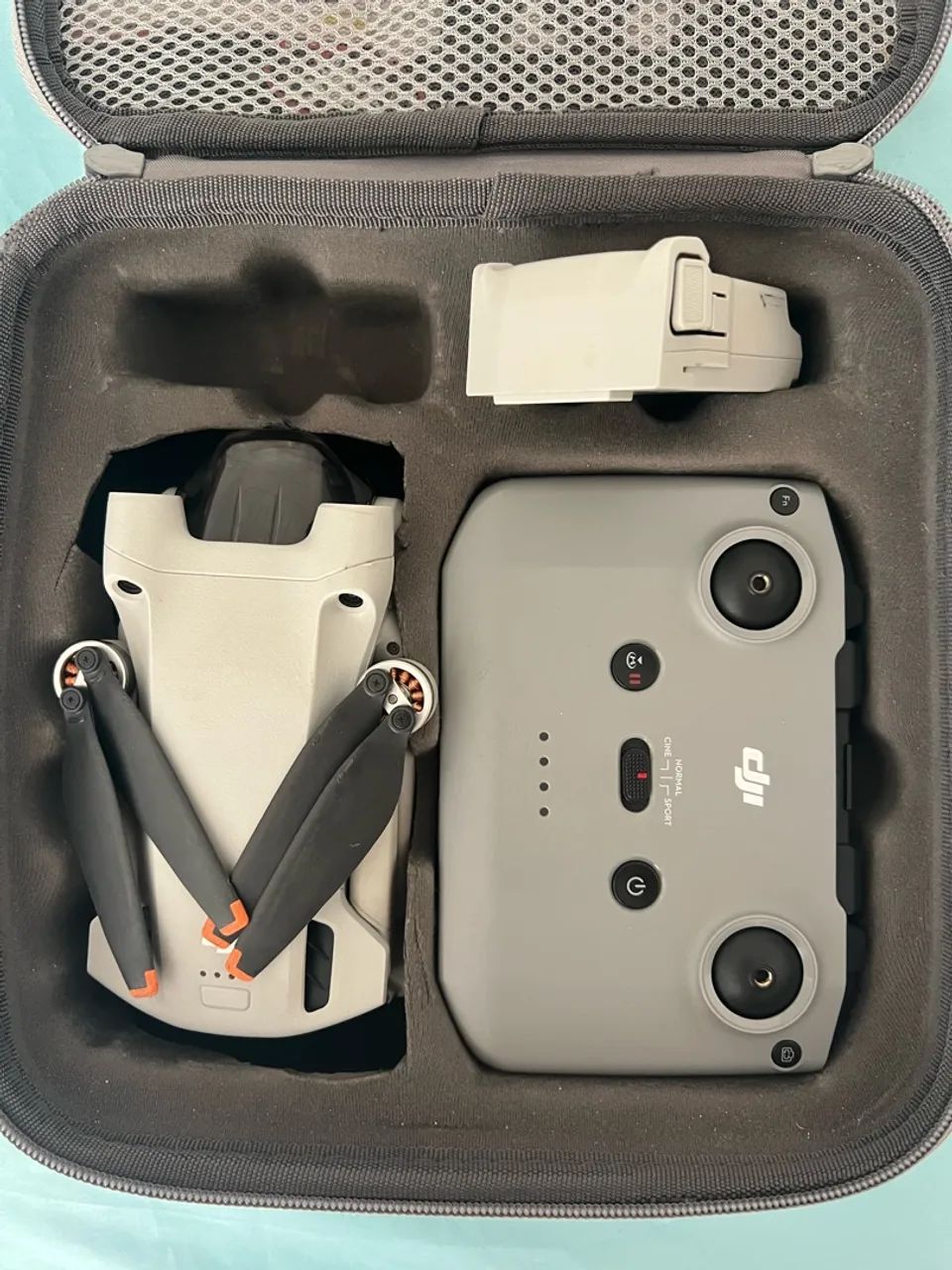 Drone dji mini 3 pro 