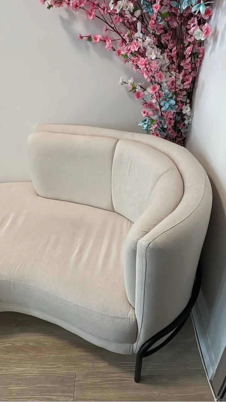 Sofá orgânico recepção  - Foto 2
