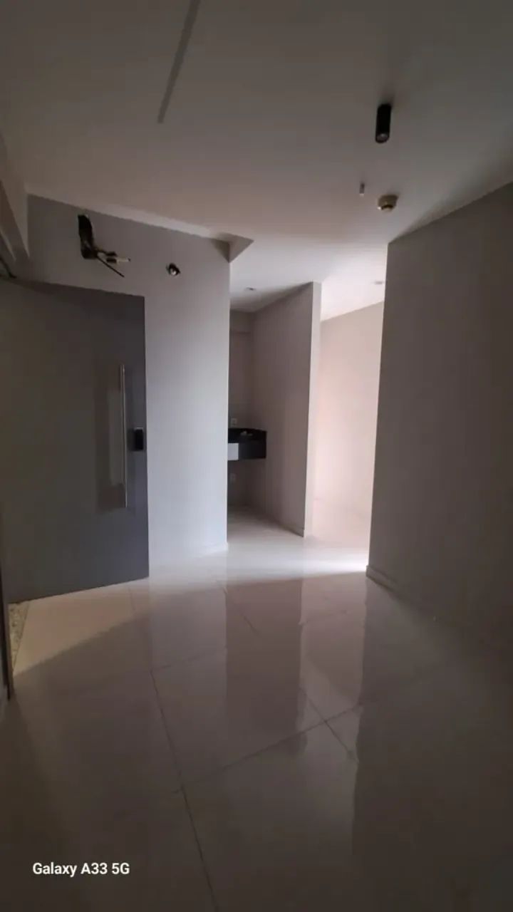 CENTRO EMPRESARIAL ACRÓPOLE, SALA COMERCIAL COM 30M², NAZARÉ - Foto 4