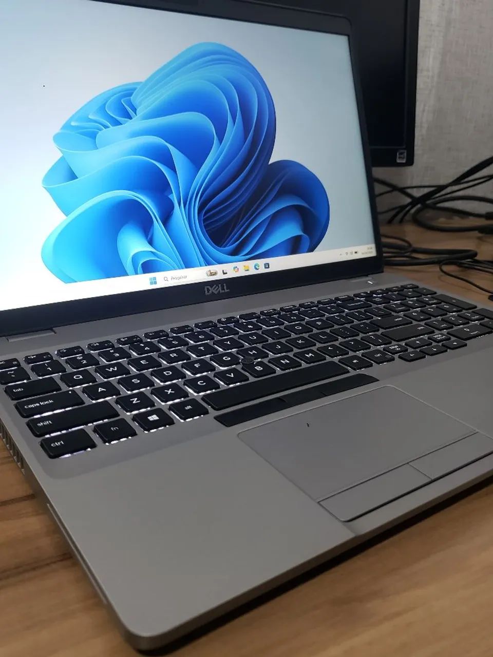 Notebook DELL LATITUDE 5510 - Foto 3