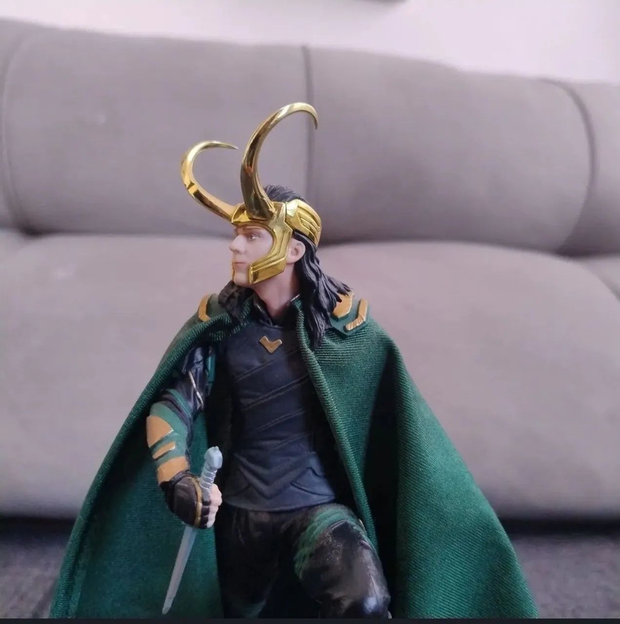 Vingadores Loki Ragnarok action figure  - Foto 3