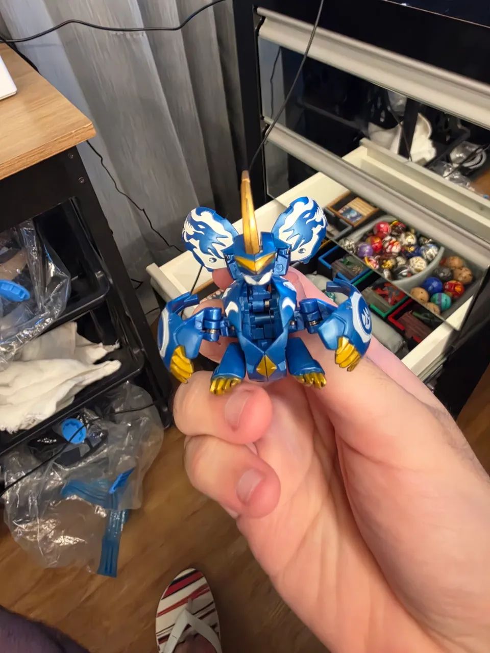 BAKUGAN PYRUS RISE DRAGAON - Foto 2