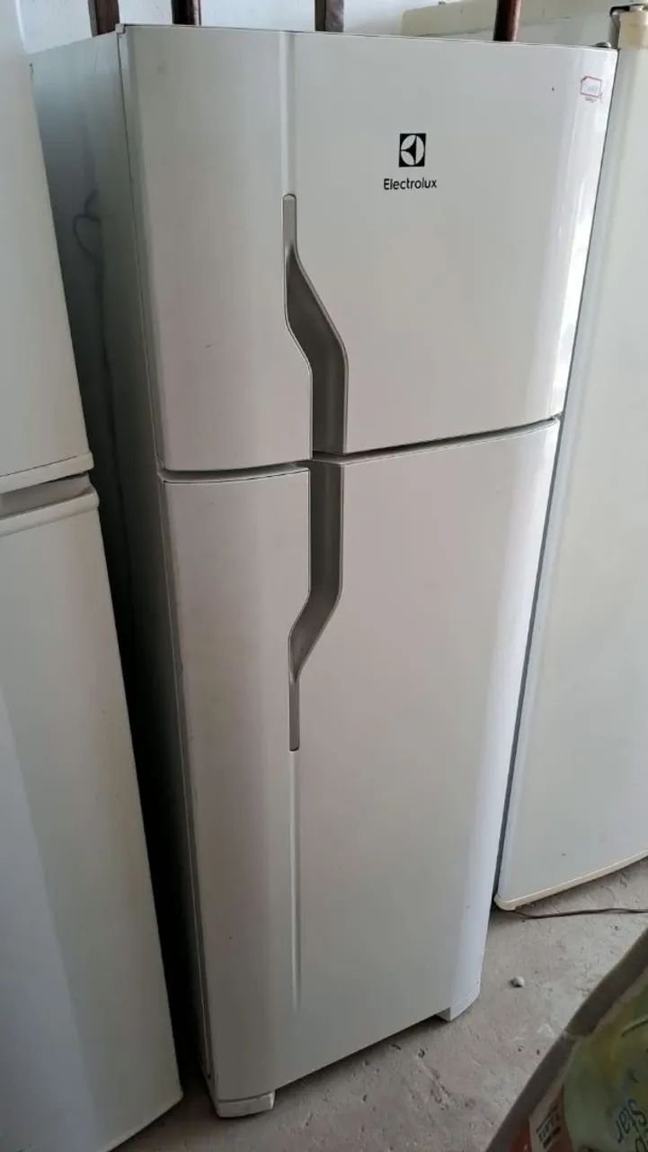 Geladeira Electrolux - com garantia