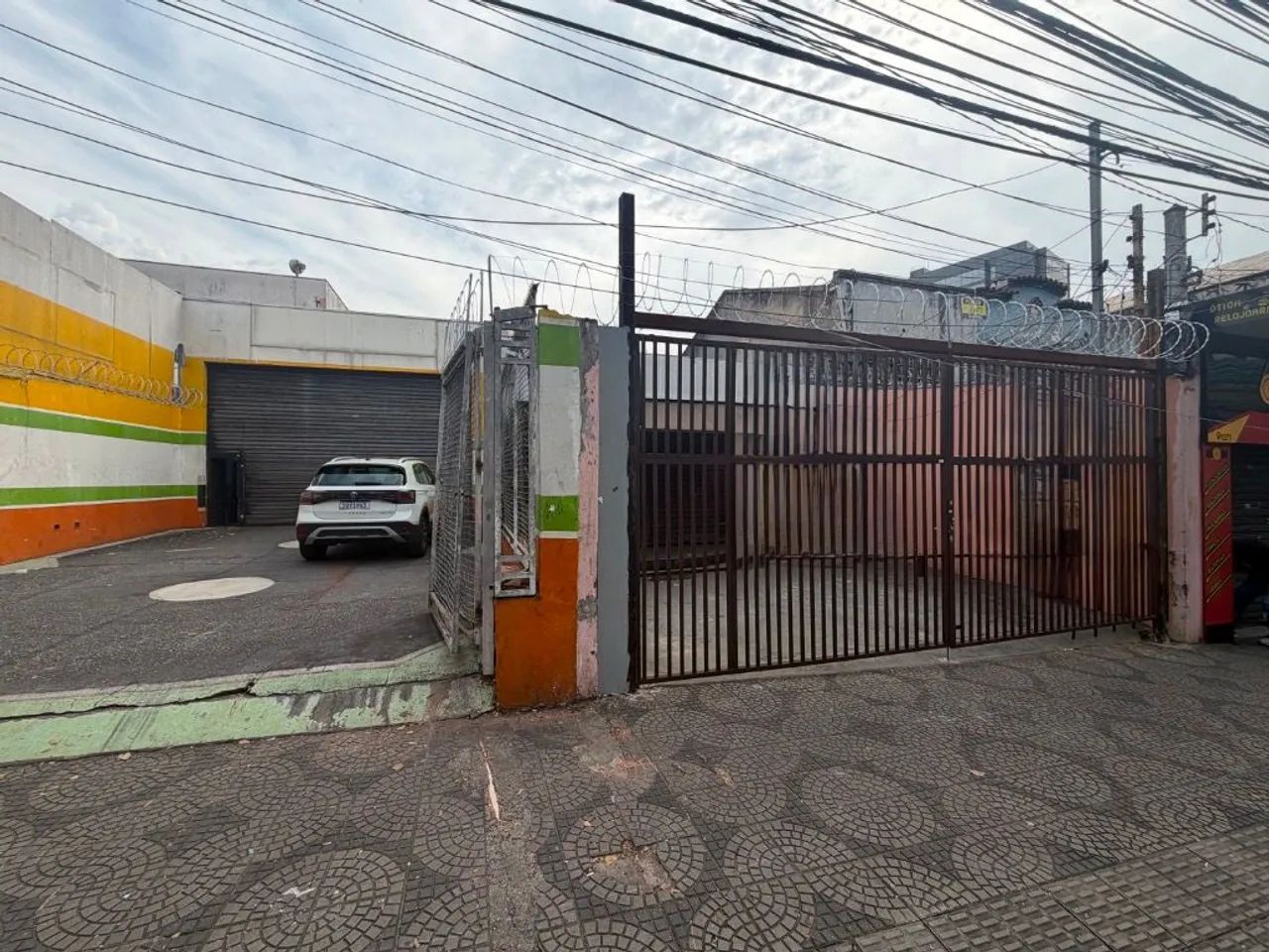 Terreno 560m2 - Centro - Frente Praça Getúlio Vargas