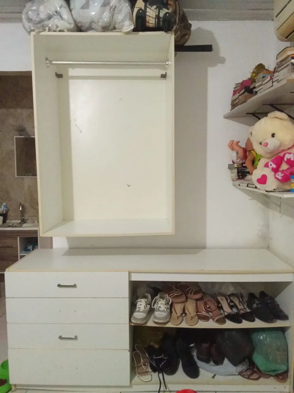 roupeiro/guarda-roupa aberto, tipo closet - Foto 2