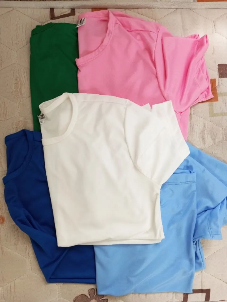 Kit com 8 (oito) camisetas dry-fit Modella & Veronz  GG