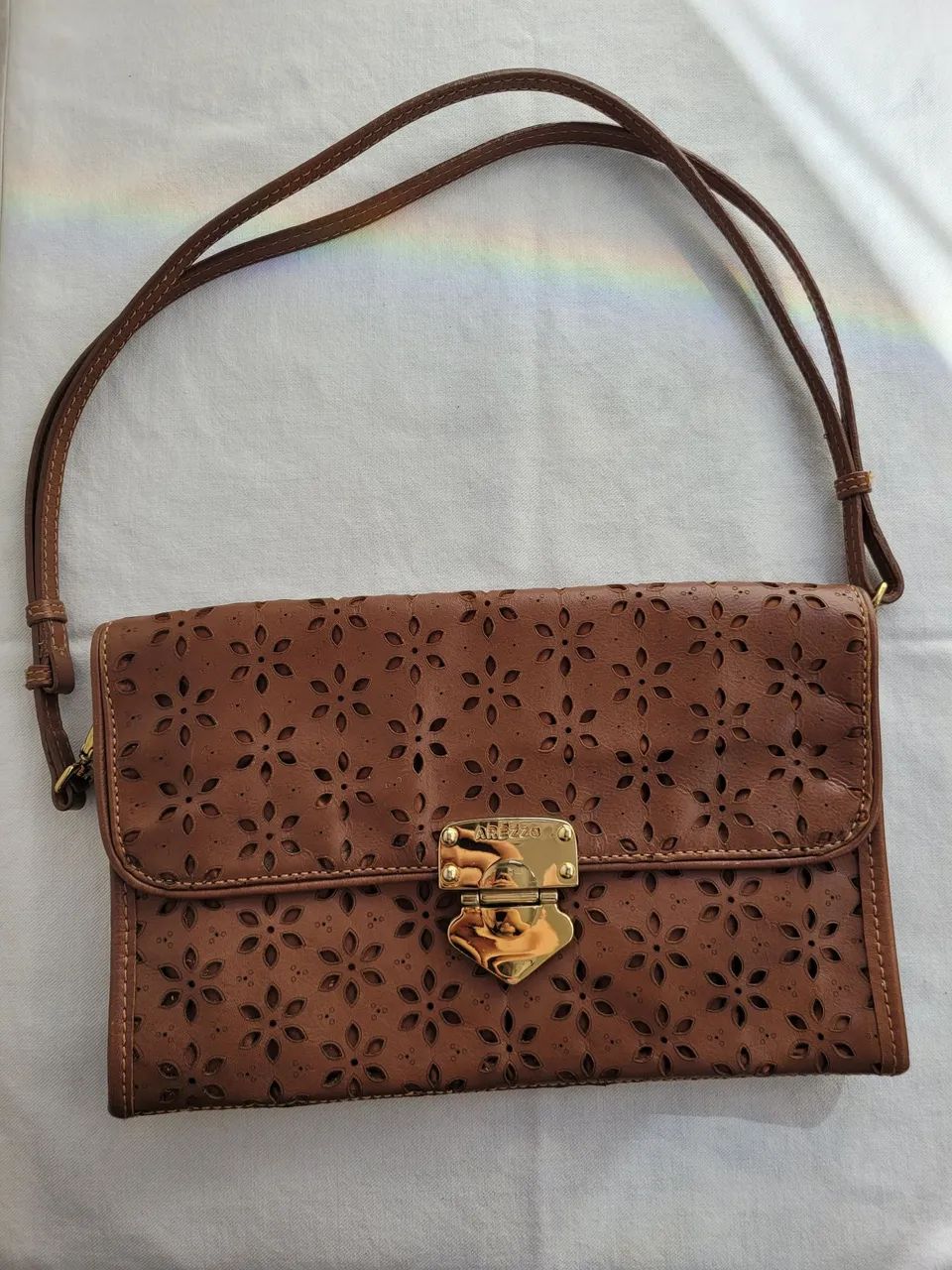 bolsa clutch arezzo marrom