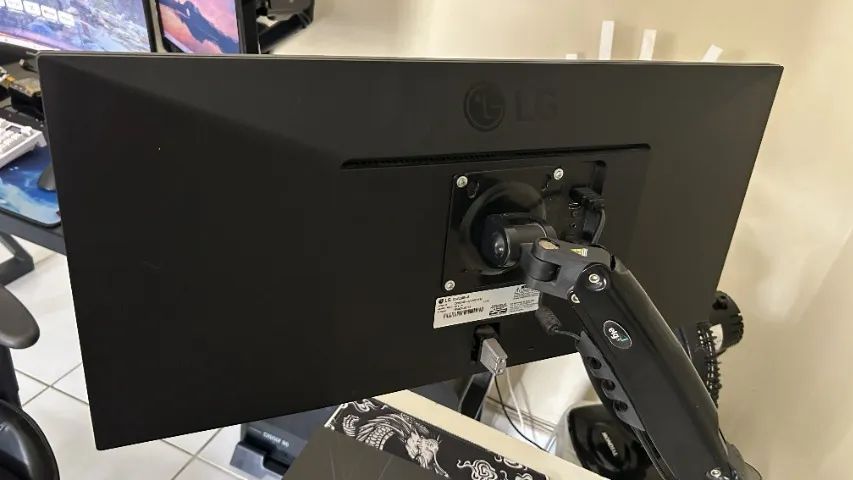 Monitor UltraWide LG 29 pol. + Suporte articulado  - Foto 4