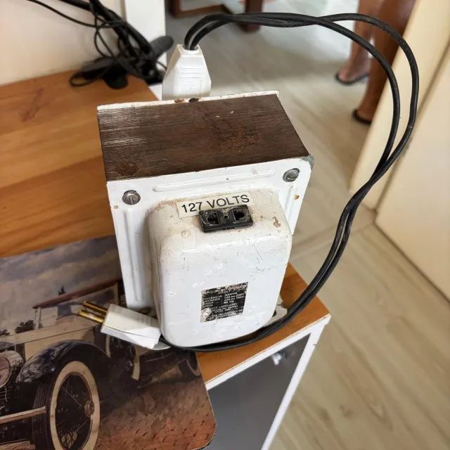 Transformar 127V/220V - 3000VA + Rabicho