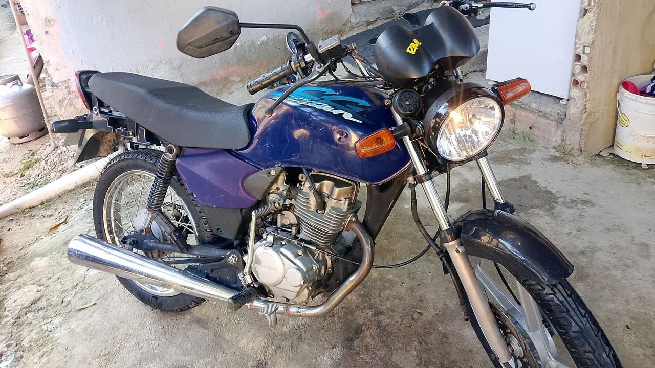 Titan 125/2002 - Foto 4