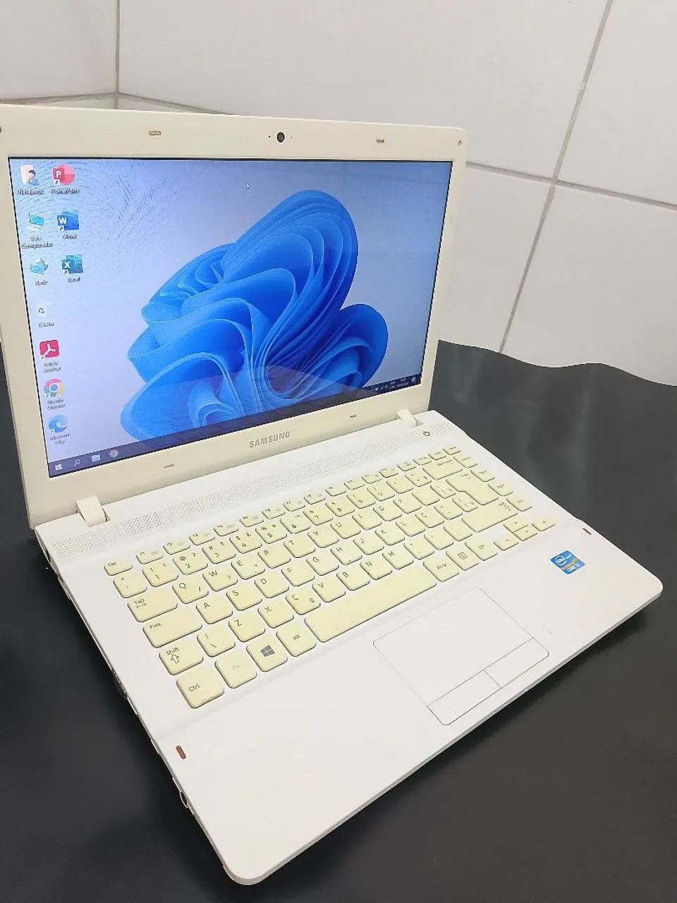 Notebook Samsung core i3 8gb HD de 500gb windows e pacote office  - Foto 3