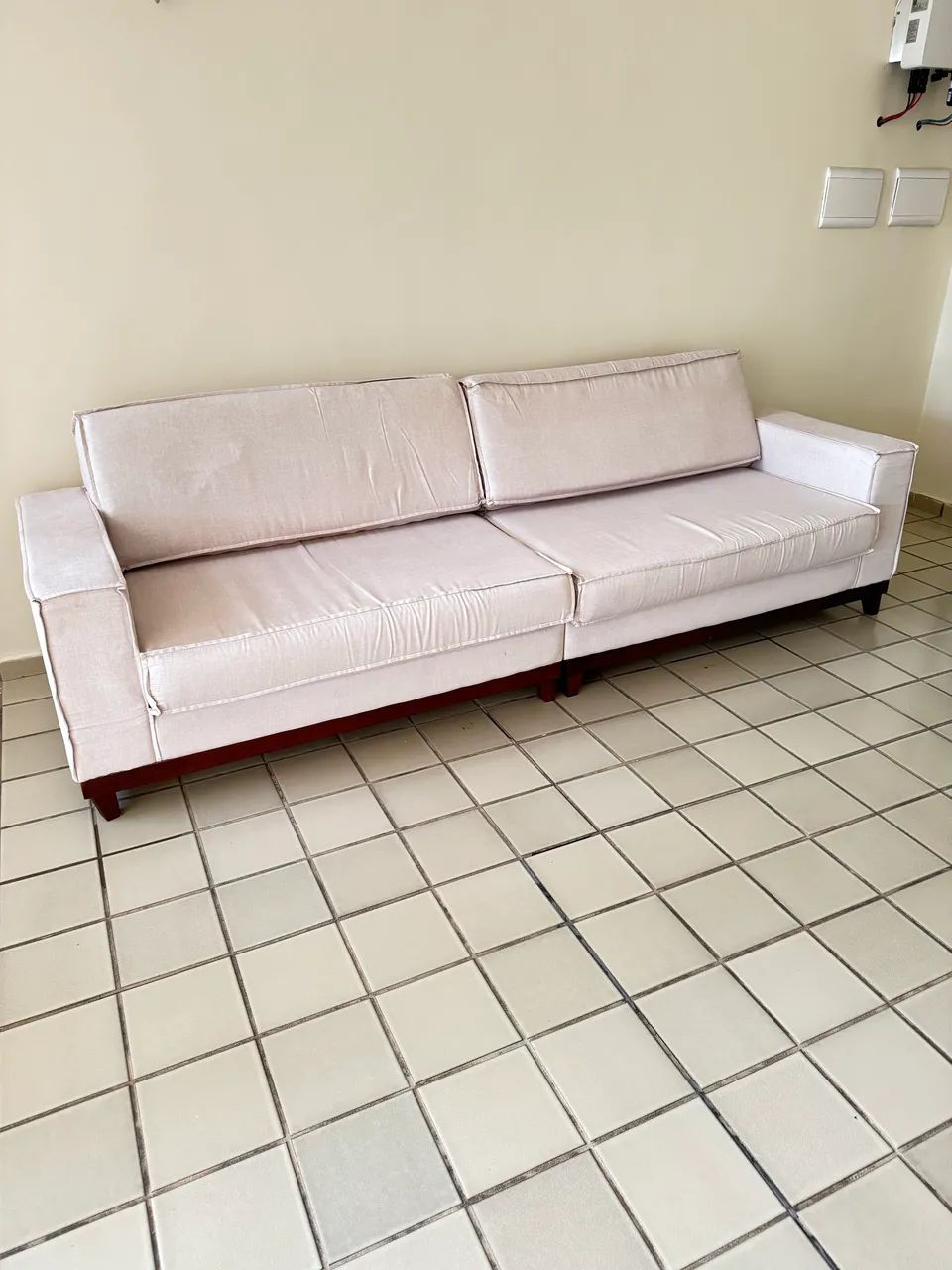 Sofá de 3 lugares 2.60m conservado