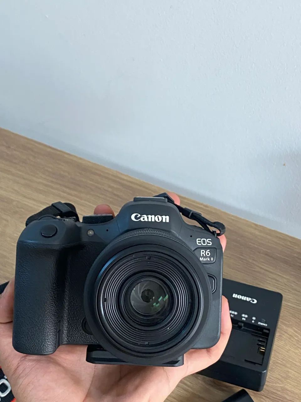 CÂMERA CANON EOS R6 MARK II ? KIT COMPLETO - Foto 4