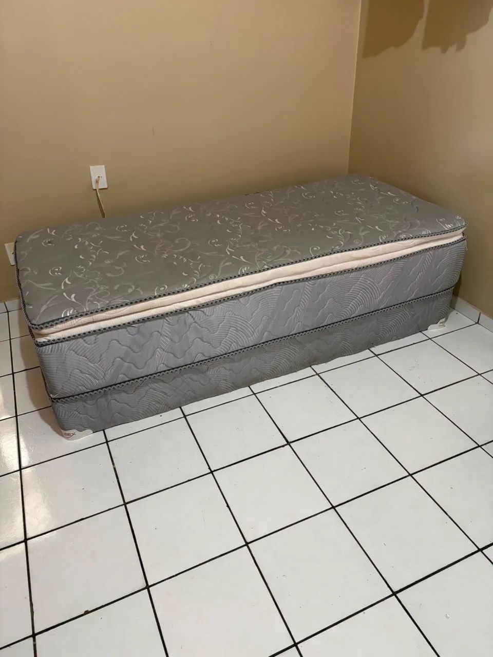 Cama Solteiro Confort Plus Pelmex - Molas ensacadas