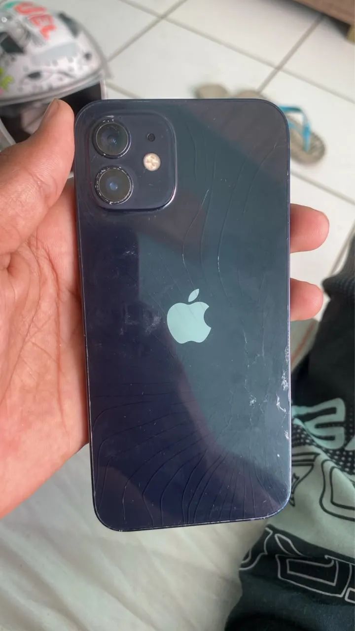 iPhone 12 - Foto 2