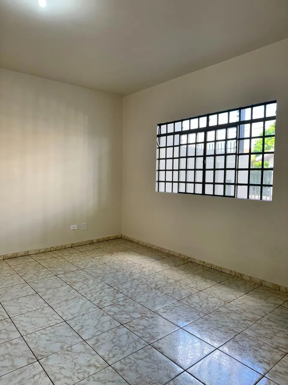 Locação - Sobrado no Parque Residencial Cidade Nova em Maringá - Foto 4