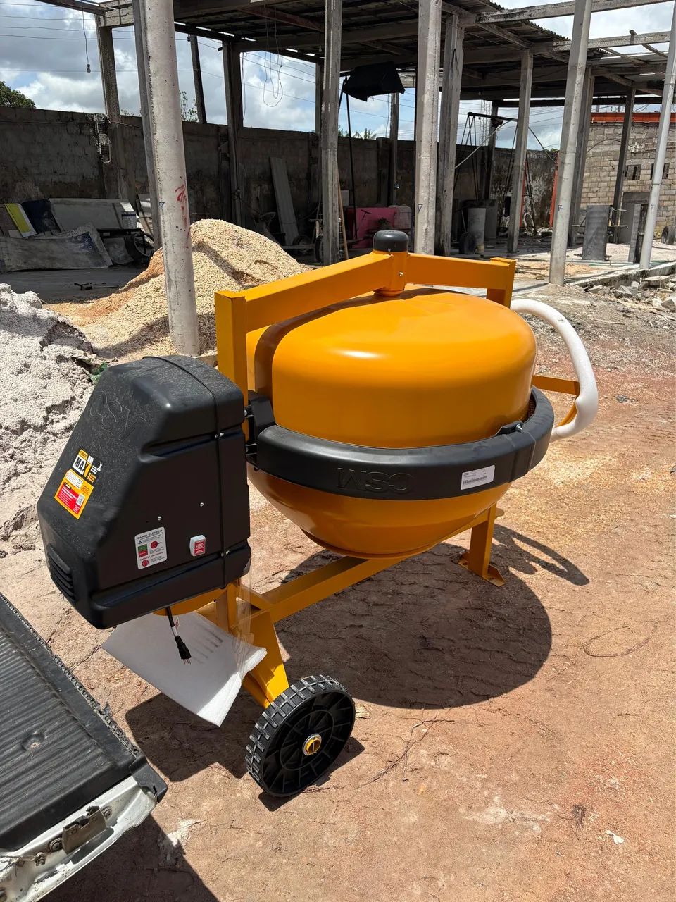 Betoneira 400L - Aluguel 