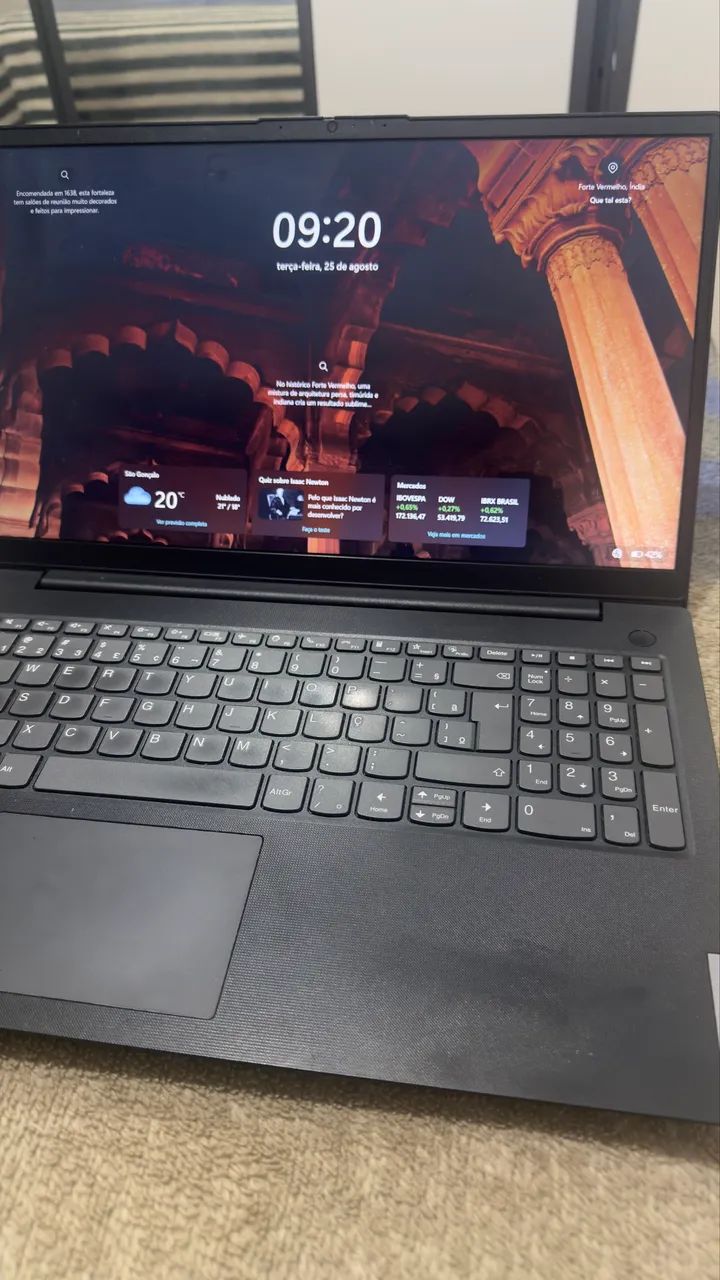 Notebook Lenovo v15 g2  - Foto 3