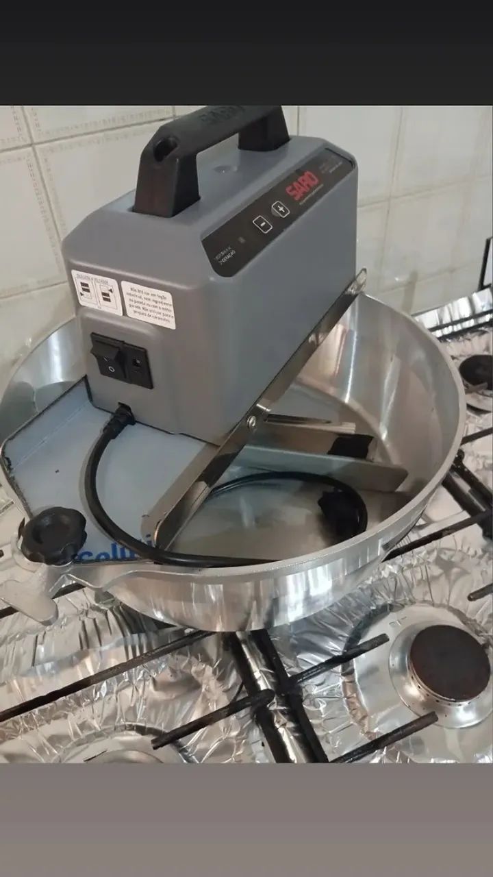 Panela mexedora 