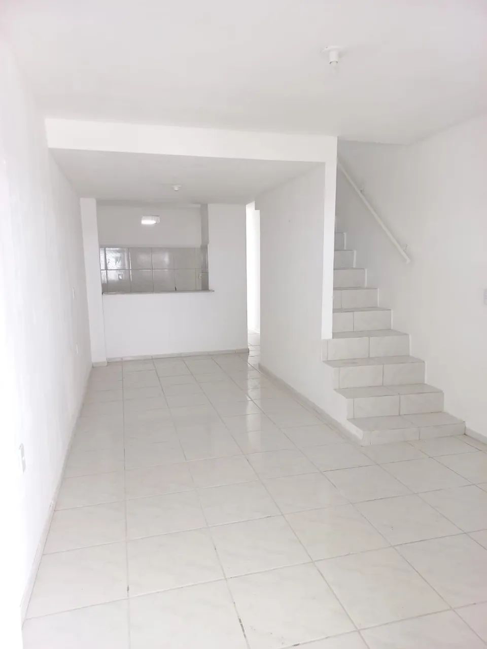 CASA DUPLEX CONDOMÍNIO COM GARAGEM - Foto 2