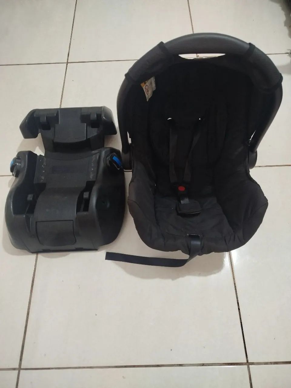 Bebê conforto e Base - Foto 2