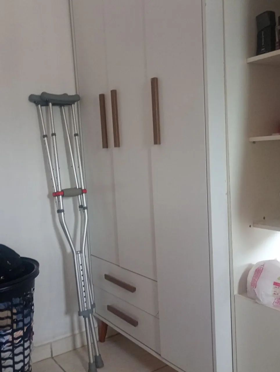 Comoda e guarda roupa  - Foto 3