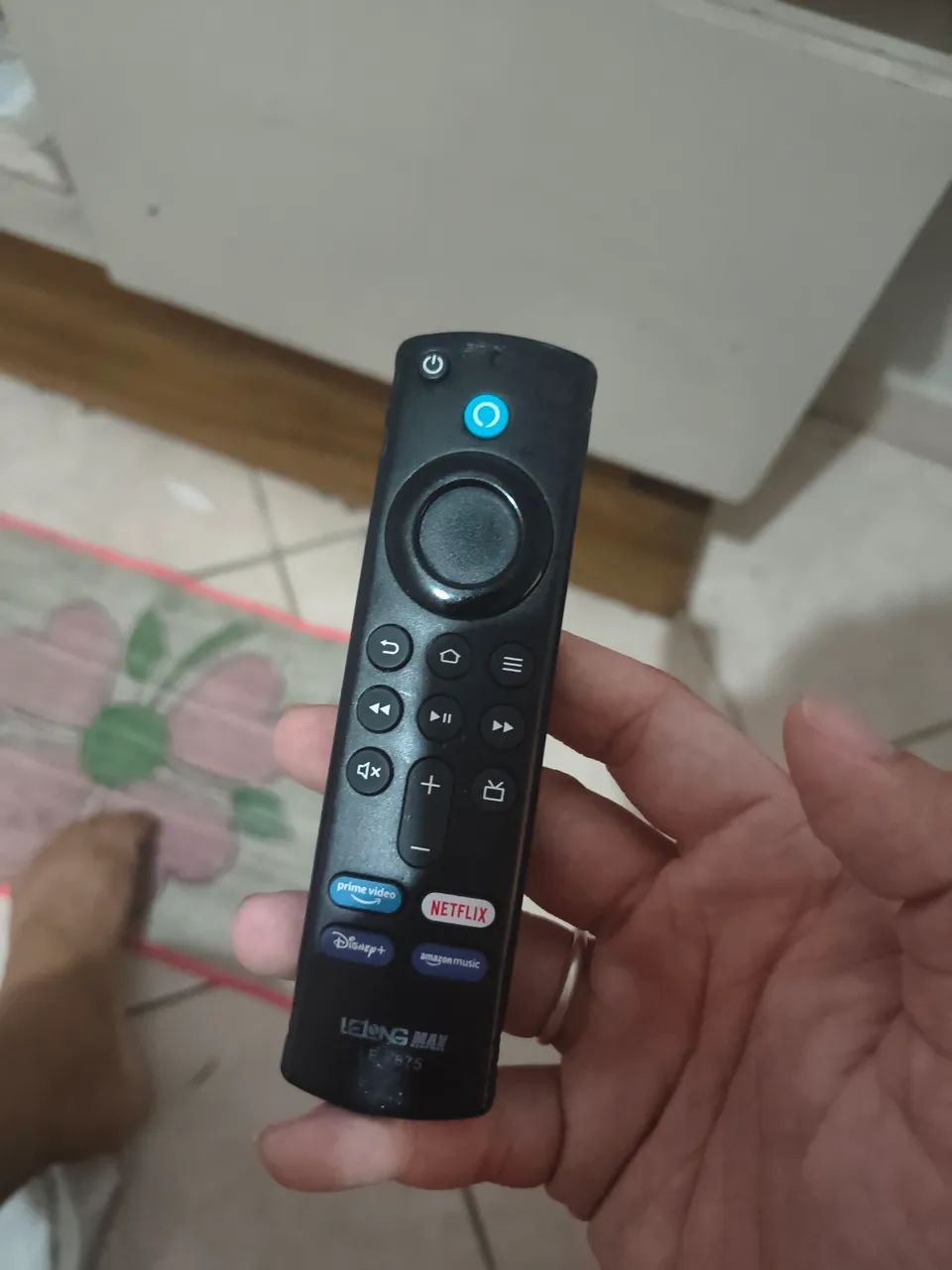 Fire stick Amazon com Alexa  - Foto 3