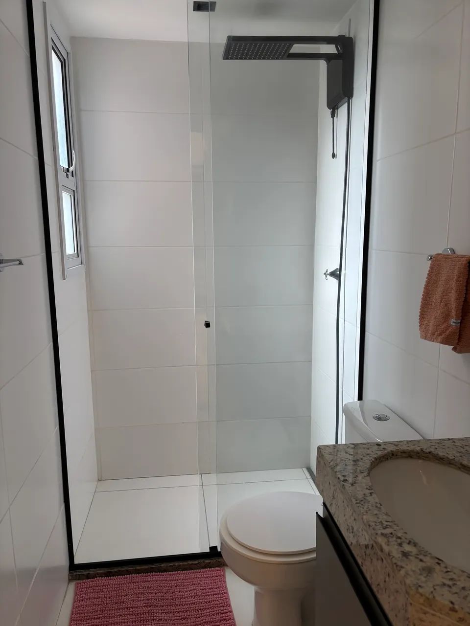 Casa completamente mobiliada em condomínio com piscina  - Foto 3