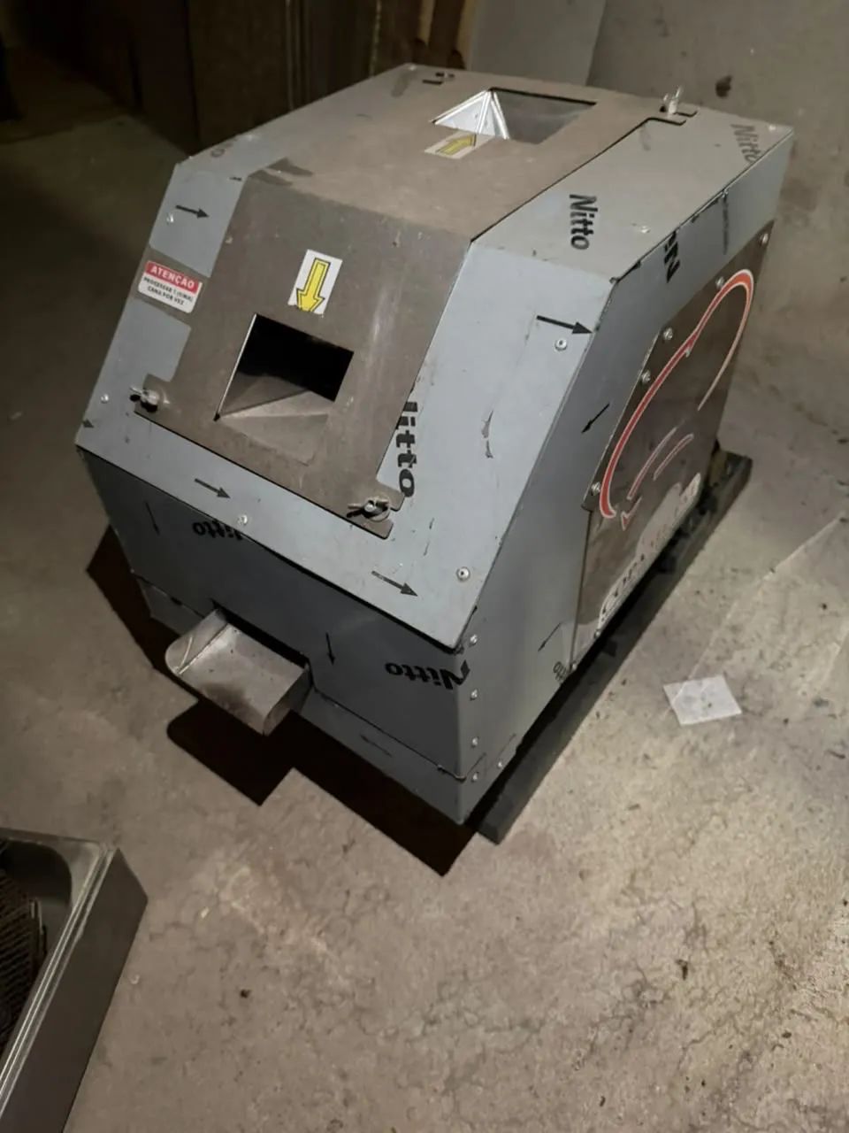 Vende-se máquina de caldo de cana! - Foto 2
