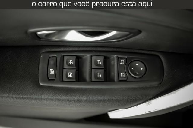 Renault Fluence 2.0 Dynamique Automatico ( Cambio CVT ) - Foto 14