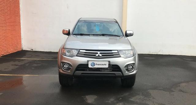 Mitsubishi L200 Triton HPE 3.5 V6 4WD (Flex) (Aut) - Foto 2