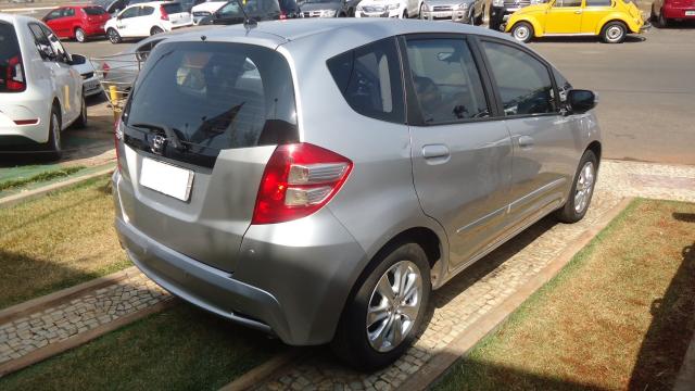 HONDA FIT 2012/2013 1.4 LX 16V FLEX 4P AUTOMÁTICO - Foto 4