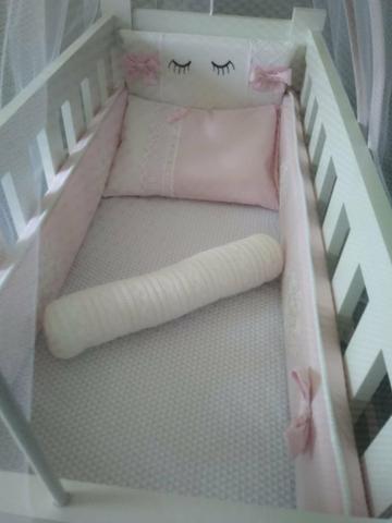 Vendo mini berço com enxoval - Foto 3
