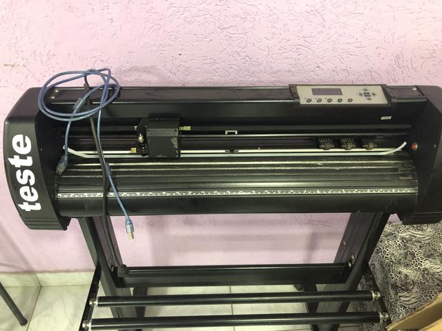 Máquina de Recorte Plotter