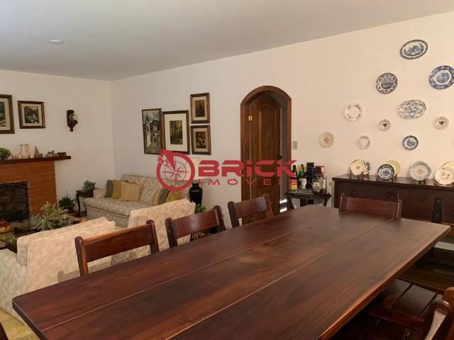 Ótima casa linear com 3 quartos sendo 2 suíte e com casa de caseiro em vargem grande - Foto 4