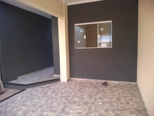 Casa Nova de meio lote Minha Casa Minha Vida (Todas as portas e janelas de blindes) - Foto 4