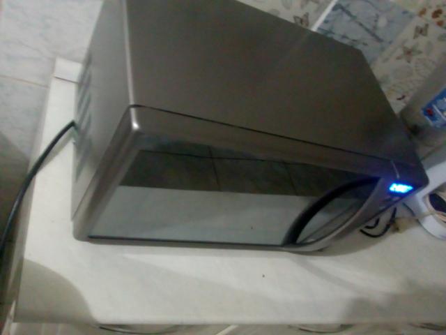 Vendo microondas Electrolux 2 meses de uso - Foto 6