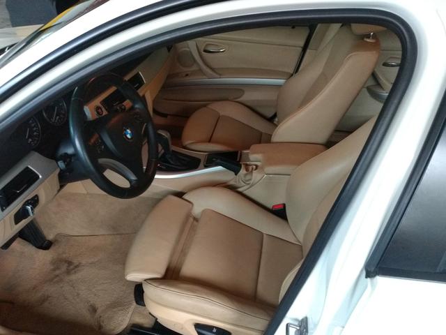 BMW 320i - Foto 4