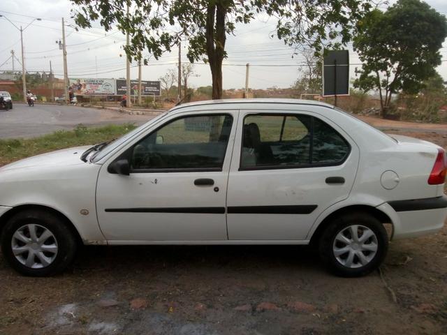 Carro Fiesta
