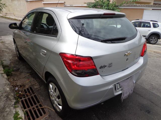 Onix 2013 lt 1.4 única dona - Foto 6