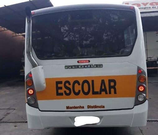 Micro onibus escolar