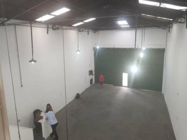Galpão Novo 220 m². Escritórios. Pé direito Alto. Av. Álvaro Ramos na Zona Leste de SP - Foto 2